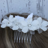 White Flower Bridal Comb with Pearl and Rhinestone Center/ Bride/ Wedding