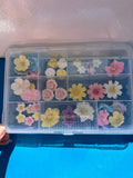 Beautiful Edible Icing Flowers Set with Case