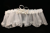 Beautifly White Garter with Pearlized Flower and Rhinestone Center